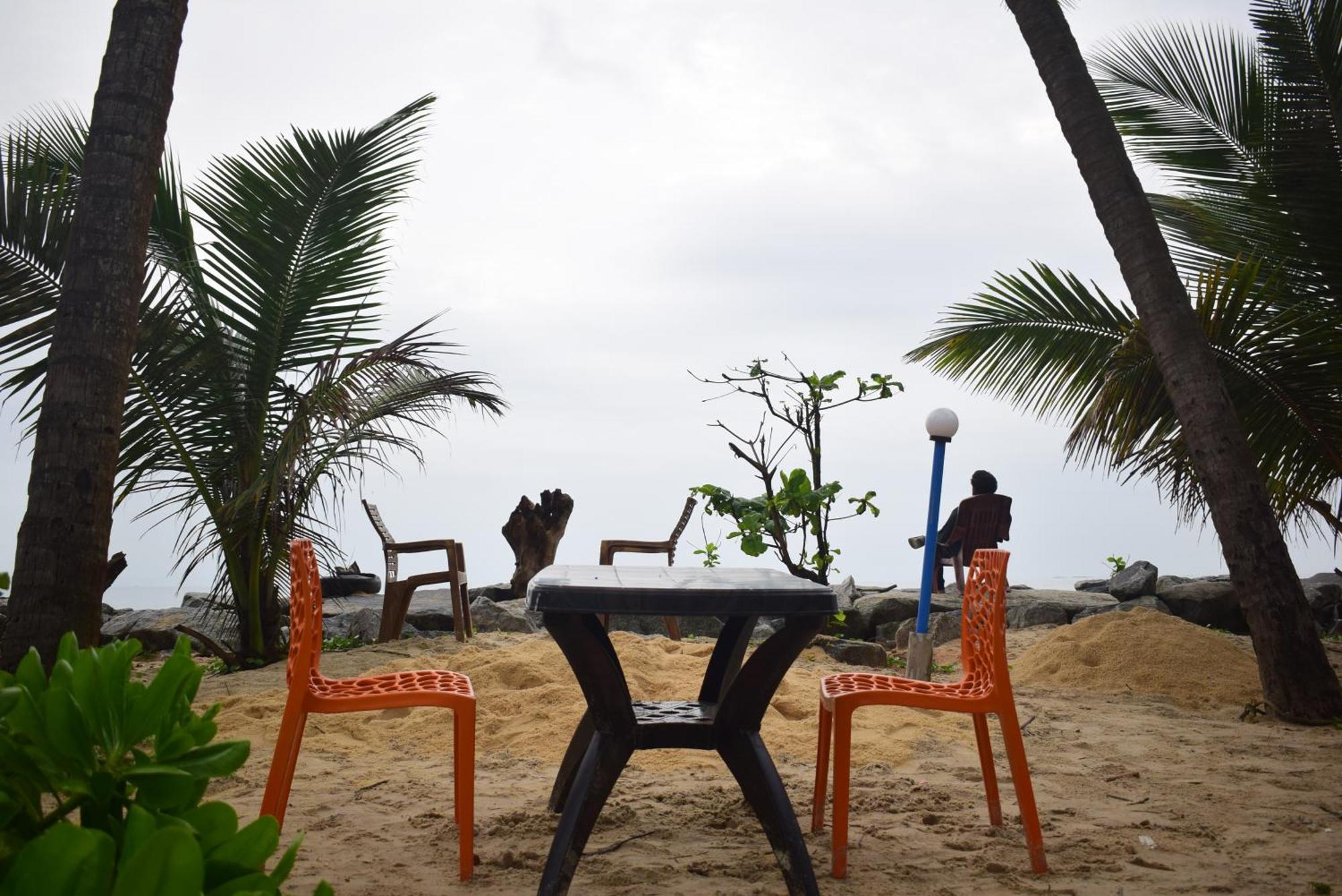Delta Hospitality - Sea Facing Rooms With A Private Beach Kalyanpur Bagian luar foto